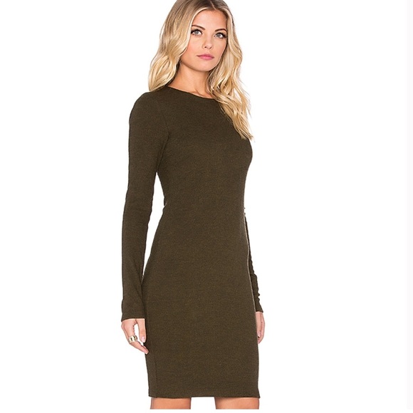 Alice + Olivia Dresses & Skirts - Alice + Olivia Ferris Long Sleeve Mini Dress